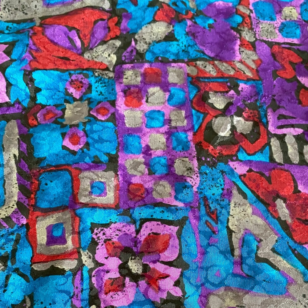 Colorful Patterned Scarf - Picture 6 of 6